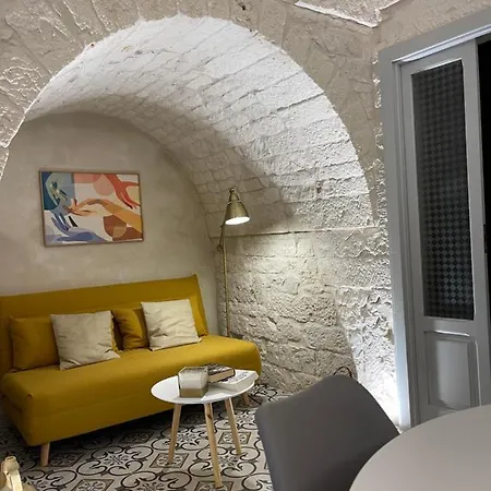 Dimora Antiche Volte * Челье-Мессапика